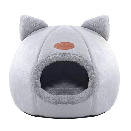 Deep Sleep Winter Cat Bed